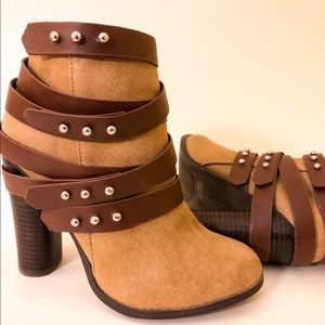 Dollhouse Boots Brown